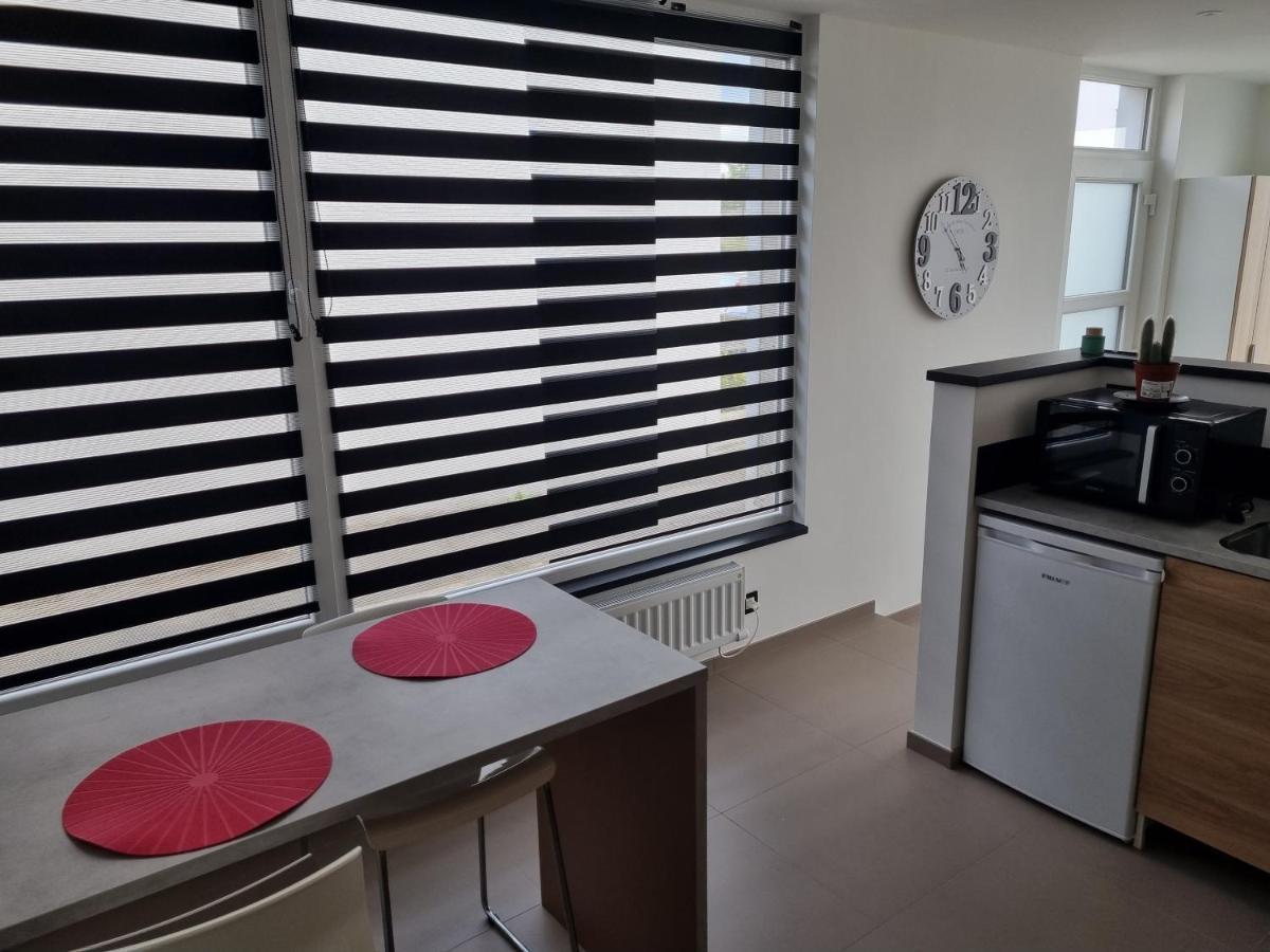 Maisonnette Entierement Renovee Givet Esterno foto